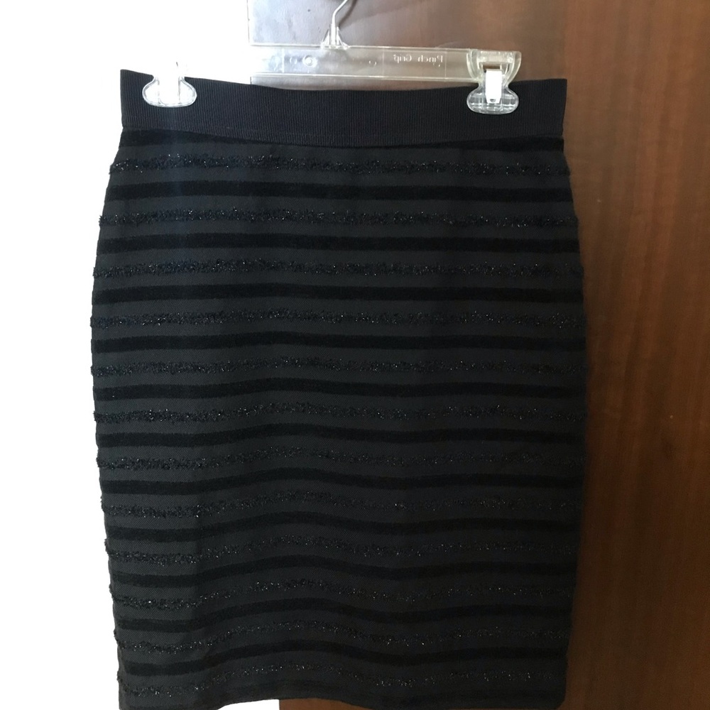 Ann Taylor Black skirt